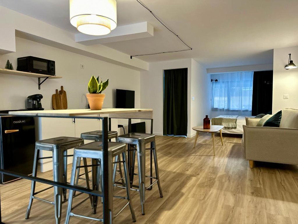Apartamentos En Urzaiz, Vigo Exteriör bild