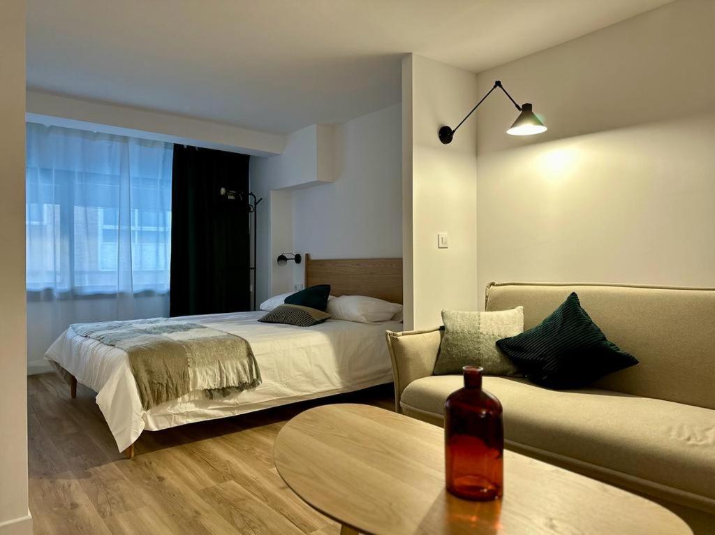 Apartamentos En Urzaiz, Vigo Exteriör bild